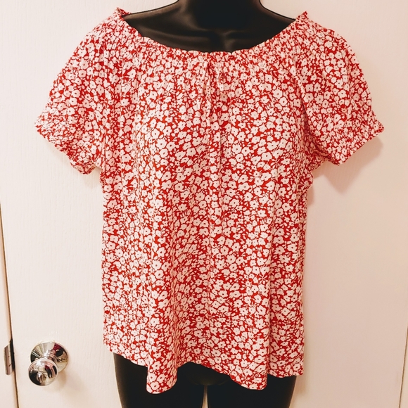 American Living Tops - 💜3/$18 EUC AMERICAN LIVING smock floral top